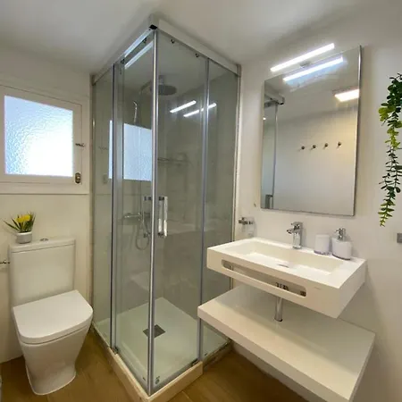 Private Pool & Garden - Walk To Beach & *