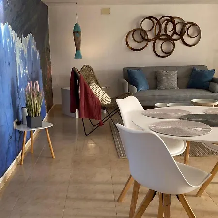 Private Pool & Garden - Walk To Beach & * Marbella