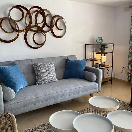 Private Pool & Garden - Walk To Beach & * Marbella