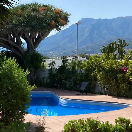 Private Pool & Garden - Walk To Beach & *